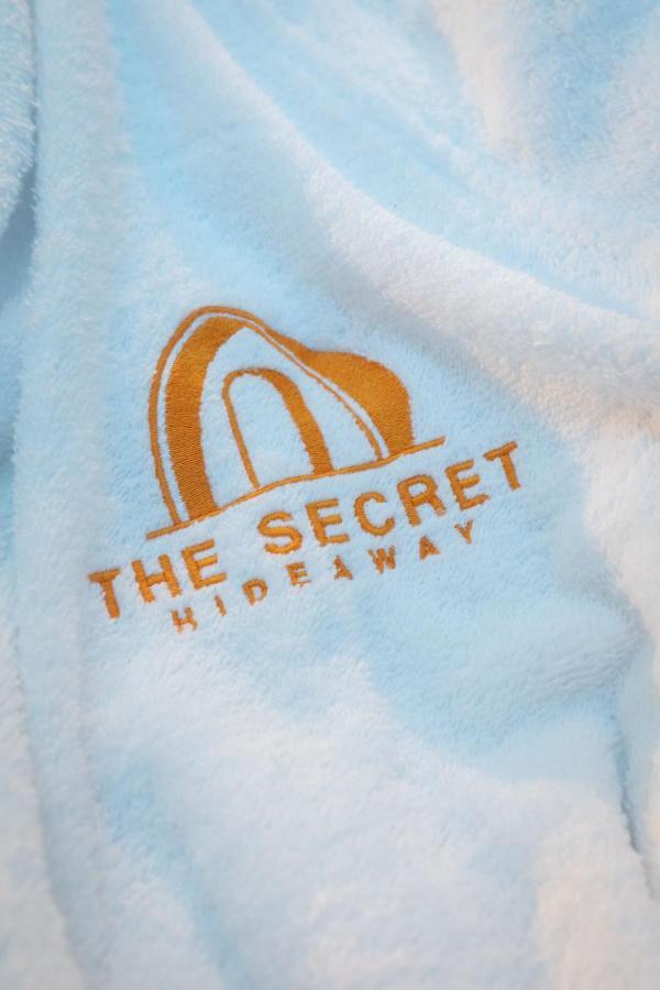 The Secret Hideaway Lägenhet Penicuik Exteriör bild